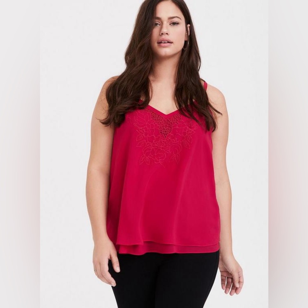 Torrid Sophie Chiffon Embroidered Swing Cami magenta red size 4XL.
